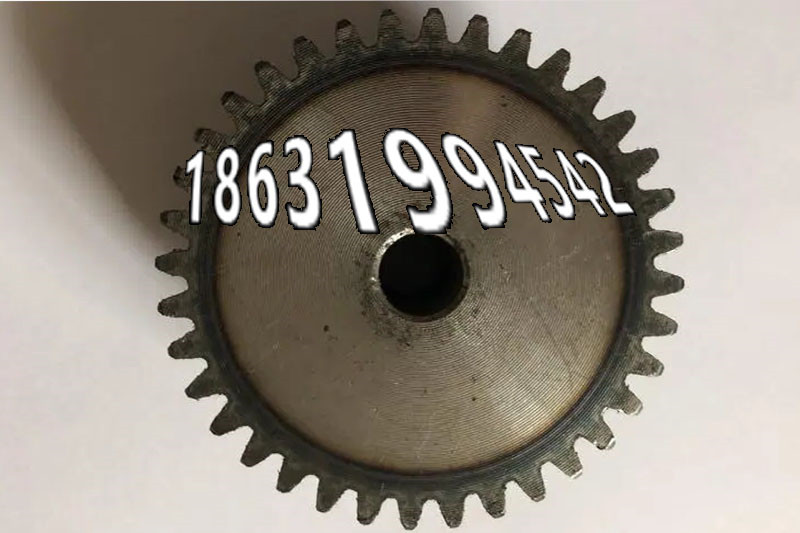 板机齿轮好使吗